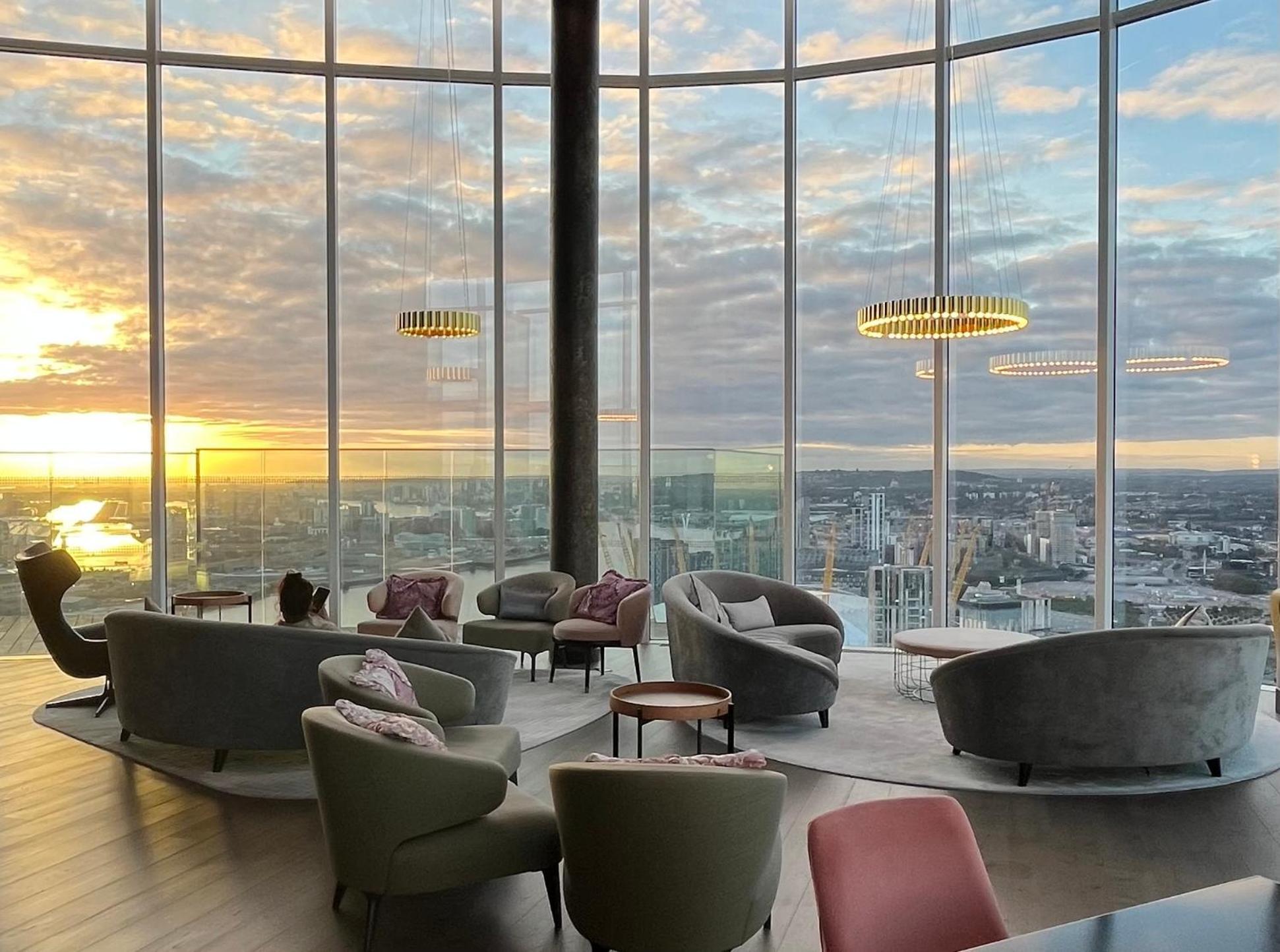 Luxury Modern 2 Bed Flat With Balcony And City View - Canary Wharf City Center London Kültér fotó